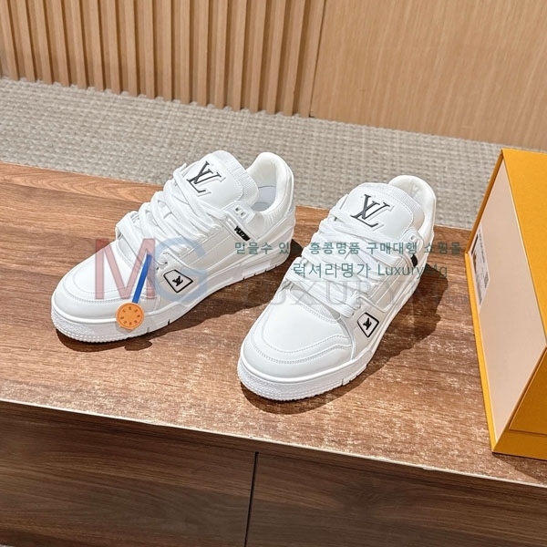 �������� ����*�� ����Ŀ�� LV618881