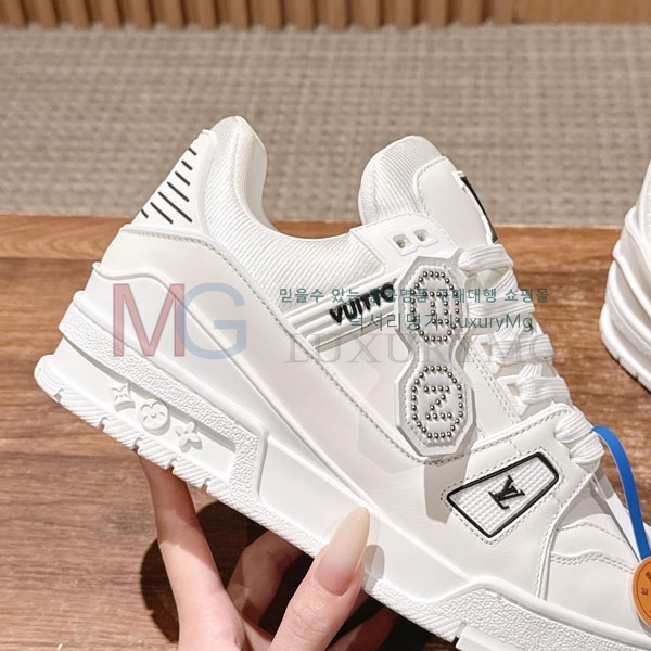 �������� ����*�� ����Ŀ�� LV618881