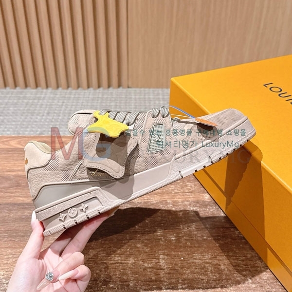 �������� ����*�� ����Ŀ�� LV618881-3