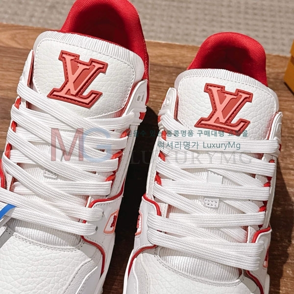 �������� ����*�� ����Ŀ�� LV618881-7