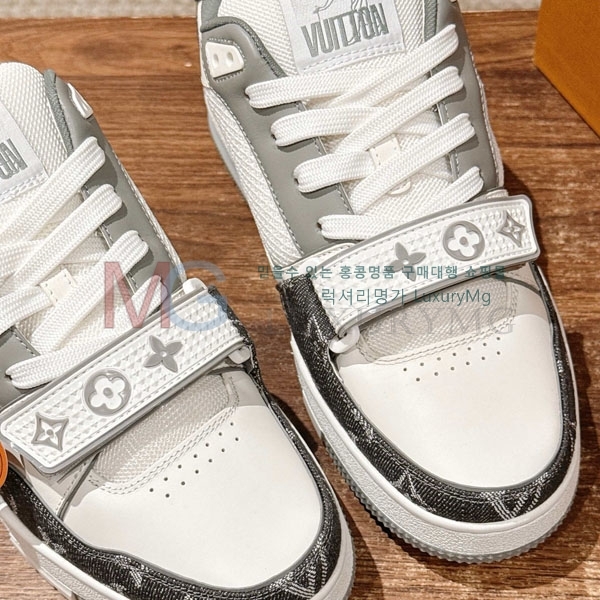 �������� ����*�� ����Ŀ�� LV618882