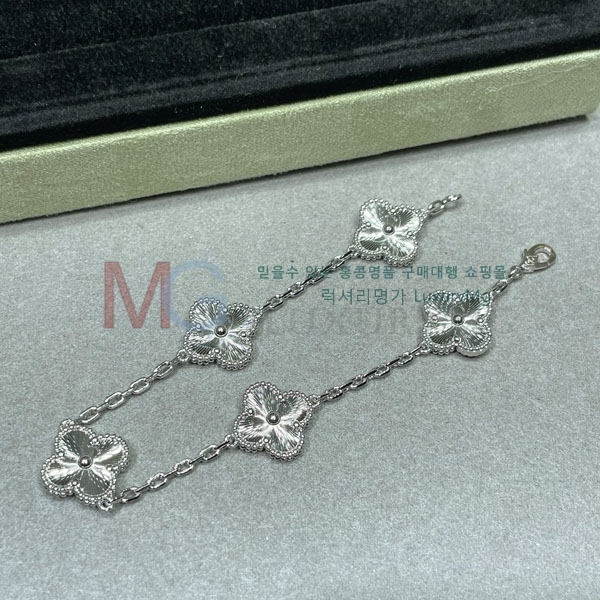 ���� ��Ŭ���� �� ���� ���� VA374461