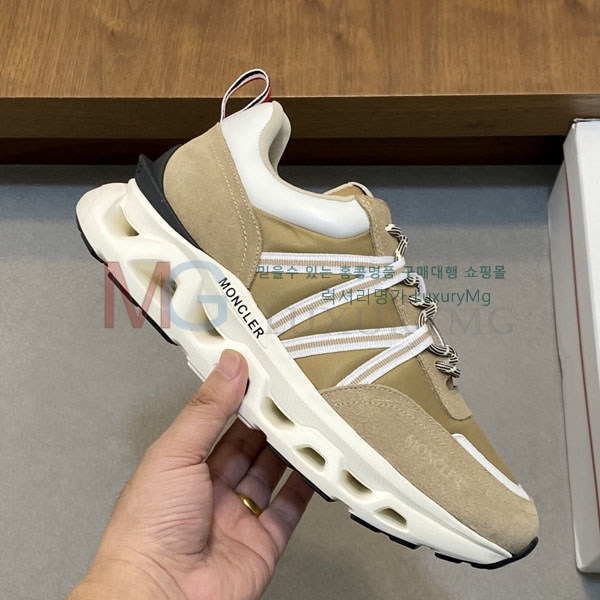 ���� ��**�� ����Ŀ�� MO226036-2