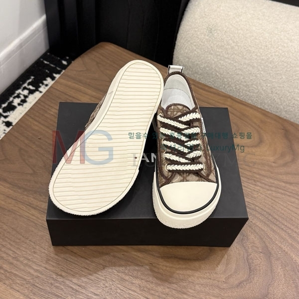 ���� ��*  ����Ŀ�� 3A716650-2