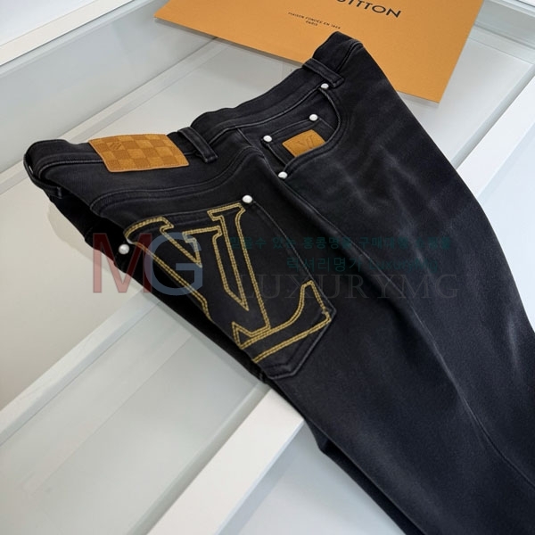 ���� ���̺��� û���� LV326753