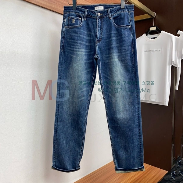 ���� ���ڷ� ��ġ�ڸ� û���� BC256728