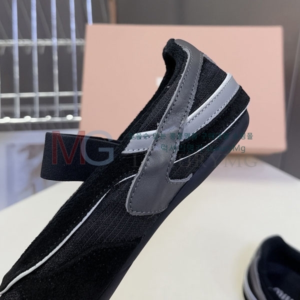 ���� �̿�̿� ����Ŀ�� 2M551123-1