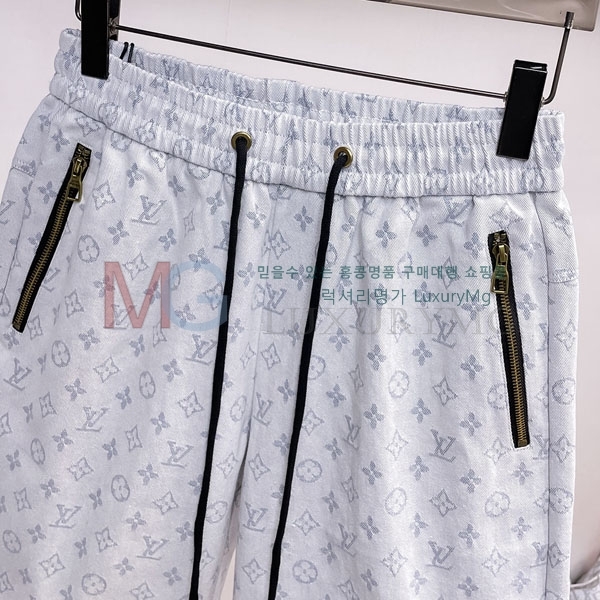 ���� ���̺��� �ݹ��� 4123855-8