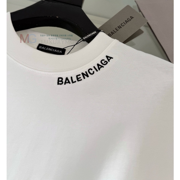 ���� �߷��þư� ���� Ƽ���� BL729869-1