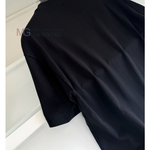 ���� �߷��þư� ���� Ƽ���� BL729869-2