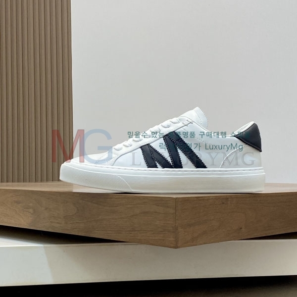 ���� ��**�� ����Ŀ�� MO699033