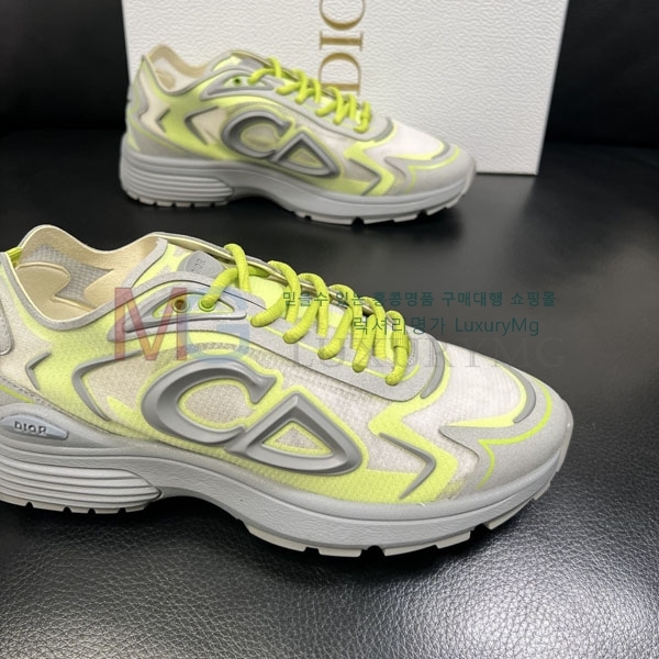 ���� ��� ����Ŀ�� D9980566-2