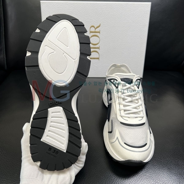 ���� ��� ����Ŀ�� D9980566-4