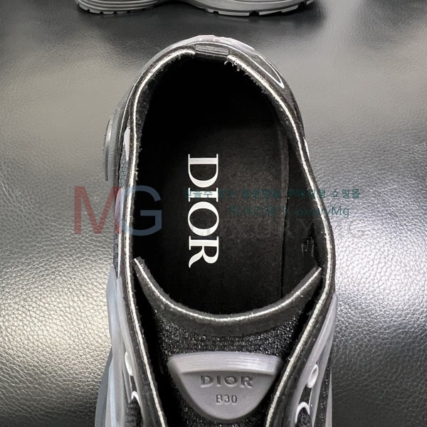 ���� ��� ����Ŀ�� D9980566-3