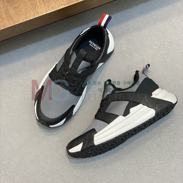 ���� ��**�� ����Ŀ�� MO644206-5