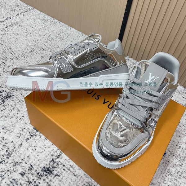 �������� ����*�� ����Ŀ�� LV7226066-3