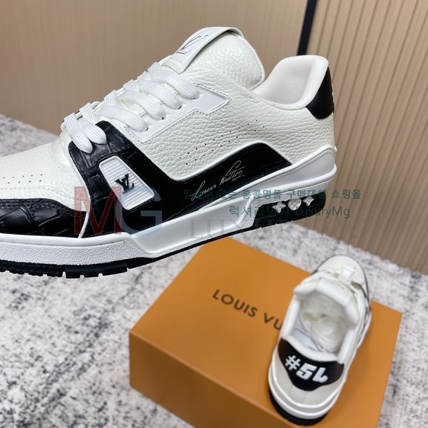 �������� ����*�� ����Ŀ�� LV7226066-11