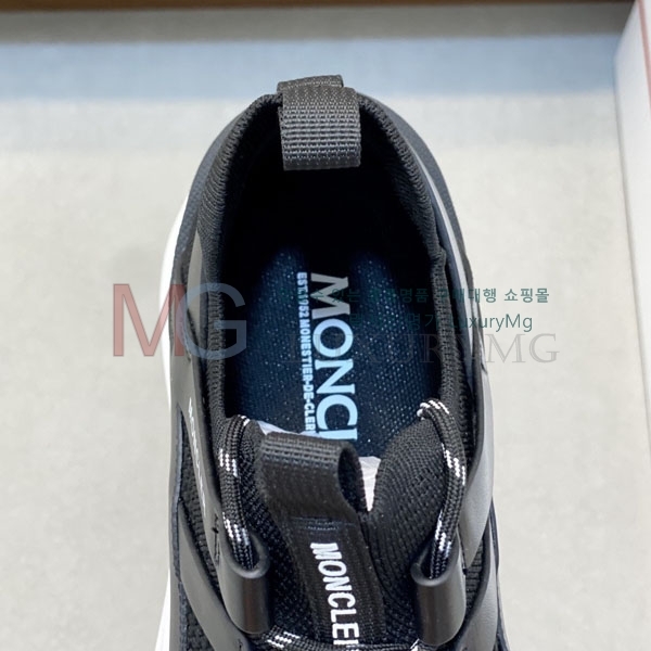 ���� ��**�� ����Ŀ�� MO226033