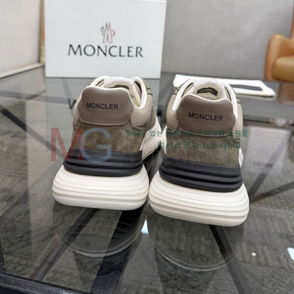 ���� ��**��  ����Ŀ�� MO5903122