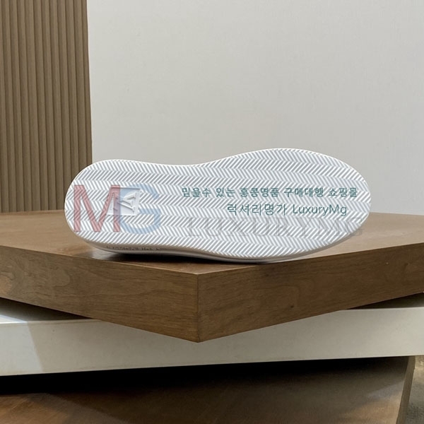  ����*�� ���� LV306605-3