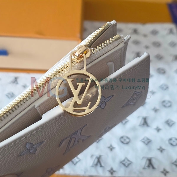 ���̺��� Ŭ���� ���� M27742-1