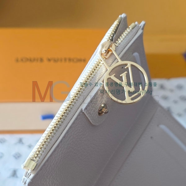 ���̺��� Ŭ���� ���� M27742-1