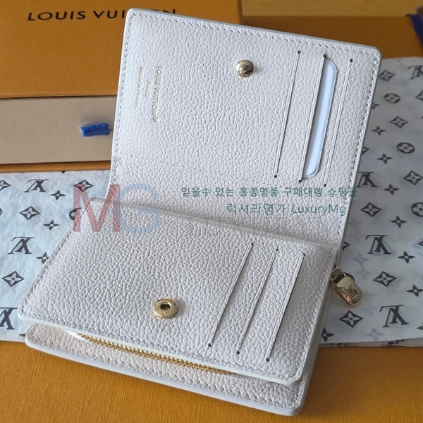 ���̺��� Ŭ���� ���� M28275-2