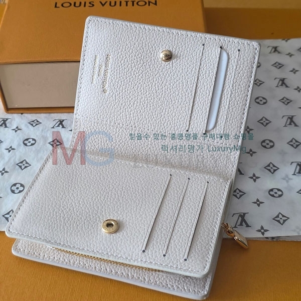 ���̺��� Ŭ���� ���� M28275-3