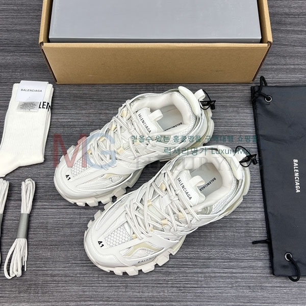 �߷��þư� ����Ŀ�� B088866