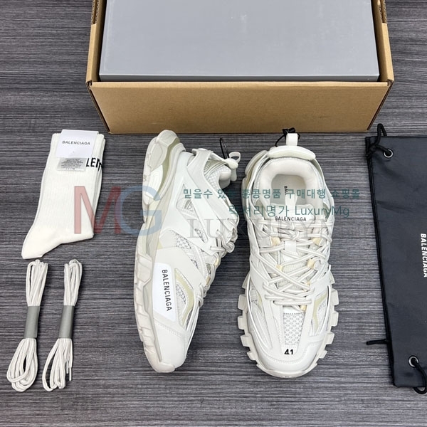 �߷��þư� ����Ŀ�� B088866