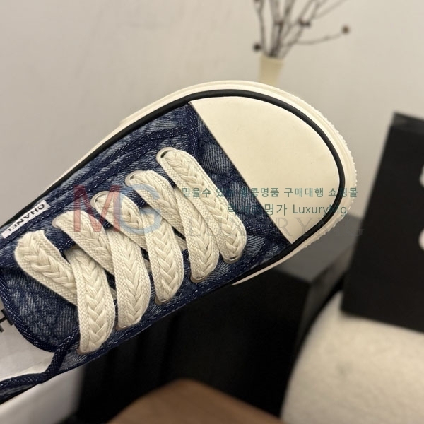 ���� ��*  ����Ŀ�� 3A716650-1