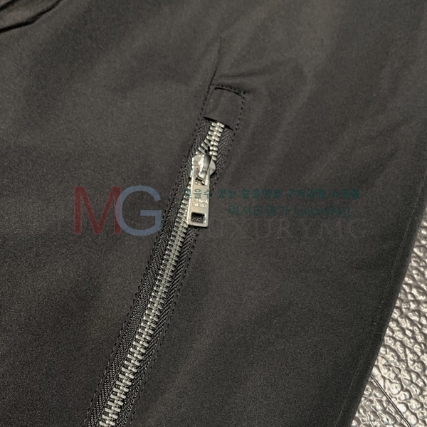 ���� ����� ���� 3833129