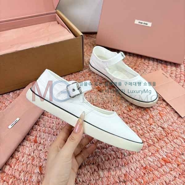 ���� �̿�̿� ����Ŀ�� MIU08991-1