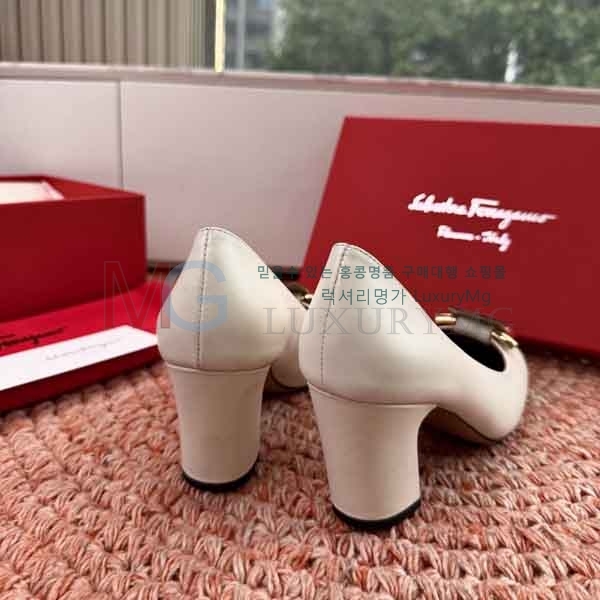 �䷹���� ������ F87055011-2