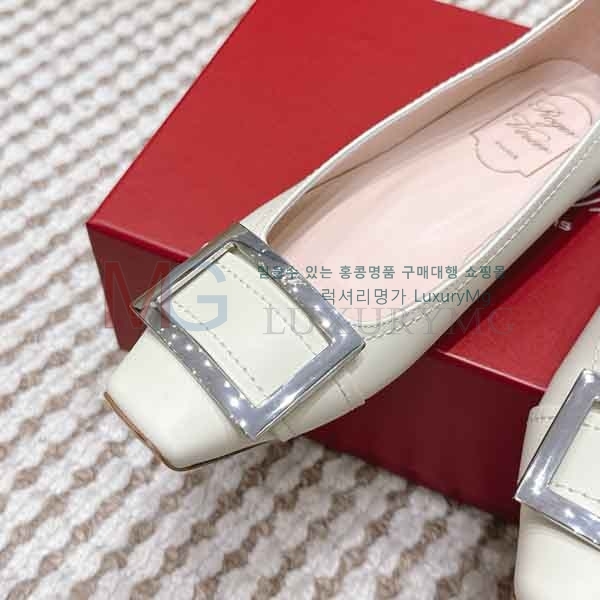 ������� �÷����� R8626601