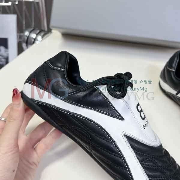 ���� �߷��þư� ����Ŀ�� BL327790-2