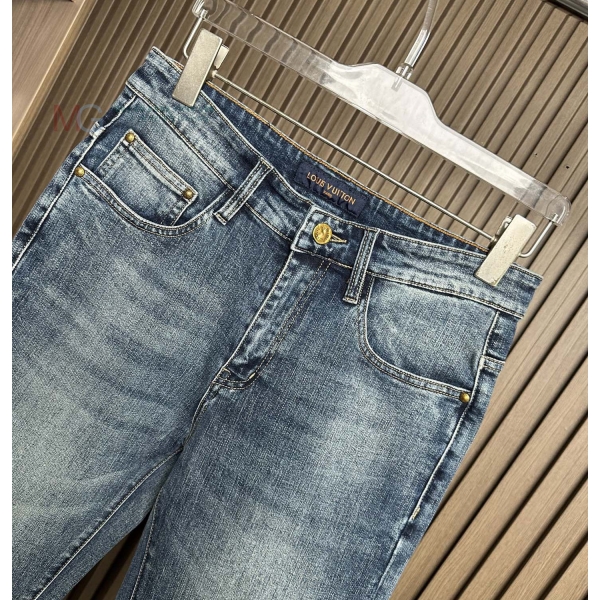 ���� ���̺��� û���� 2343441