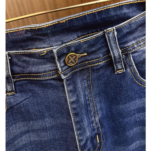 ���� ���̺��� û���� 2343442