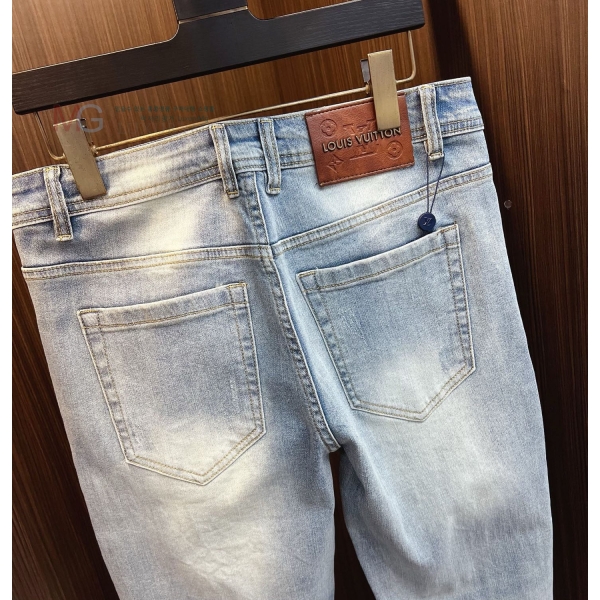 ���� ���̺��� û���� 2343443