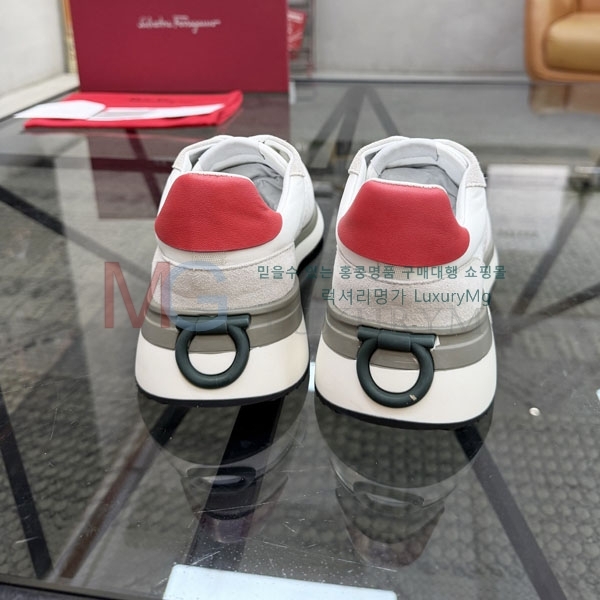 ���� ��󰡸� ����Ŀ�� F5502031-4