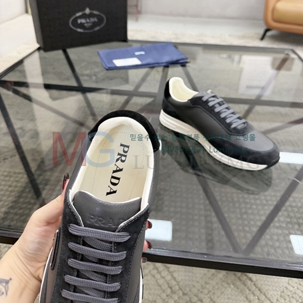 ���� ����� ����Ŀ�� 2P605560-7