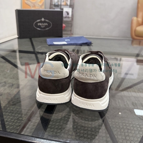 ���� ����� ����Ŀ�� 2P605560-8