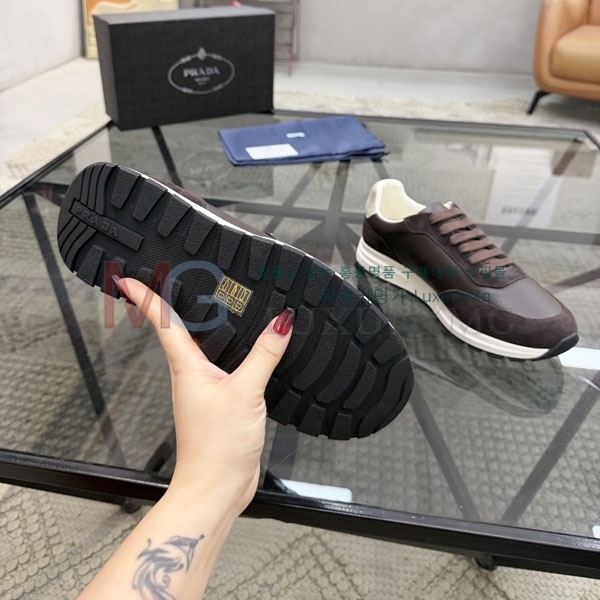 ���� ����� ����Ŀ�� 2P605560-8