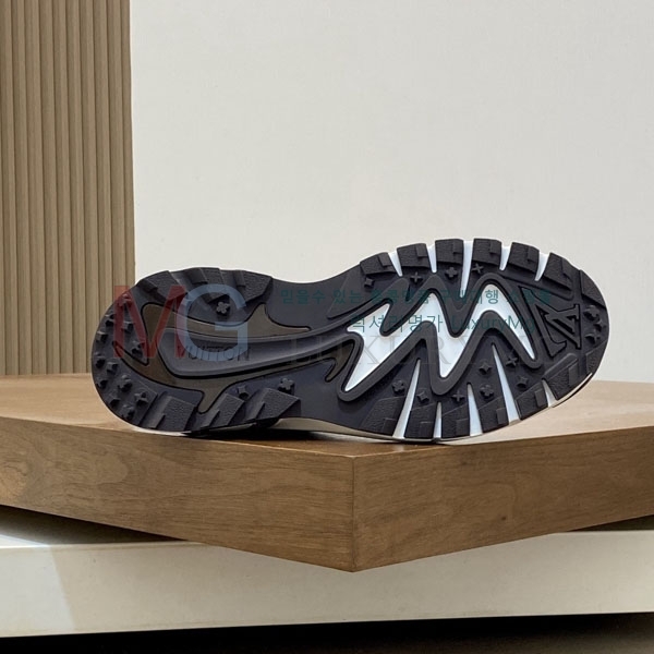 ���� ���̺��� ����Ŀ�� LV5505413