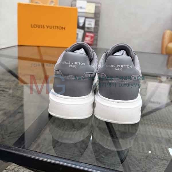 ���� ���̺��� ����Ŀ�� LV577320-1