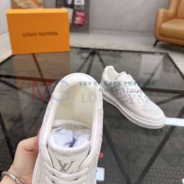 ���� ���̺��� ����Ŀ�� LV577320-2