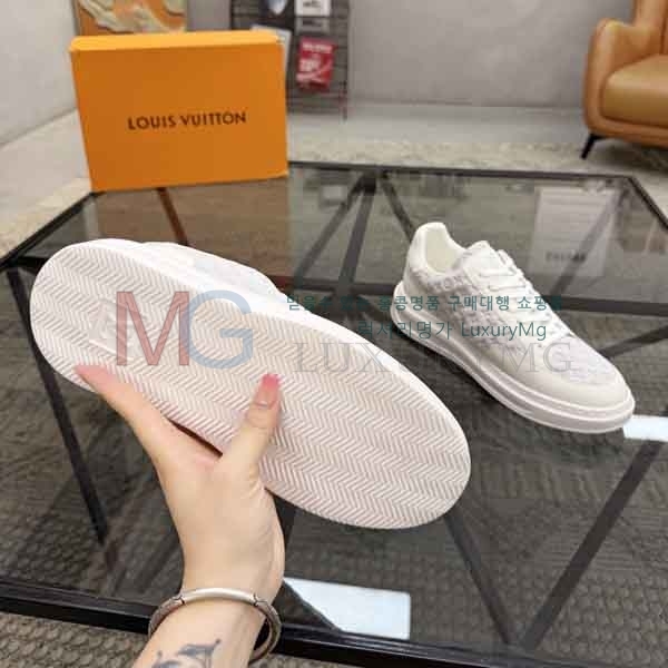 ���� ���̺��� ����Ŀ�� LV577320-2