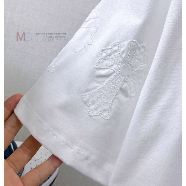 ���� ũ������ ����Ƽ 4524337