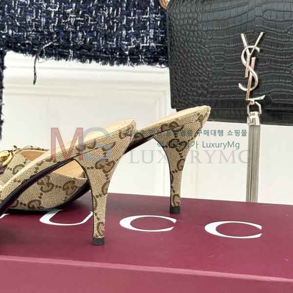 ���� ������ ������ HK8999061