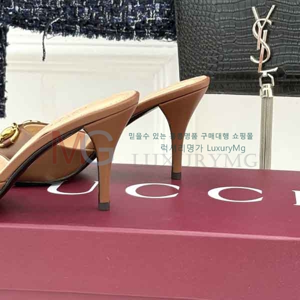 ���� ������ ������ HK8999061-8